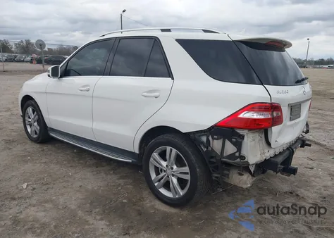 2014 Mercedes-Benz Ml 350 4Matic z USA, uszkodzony, nr VIN 4JGDA5HB7EA284113